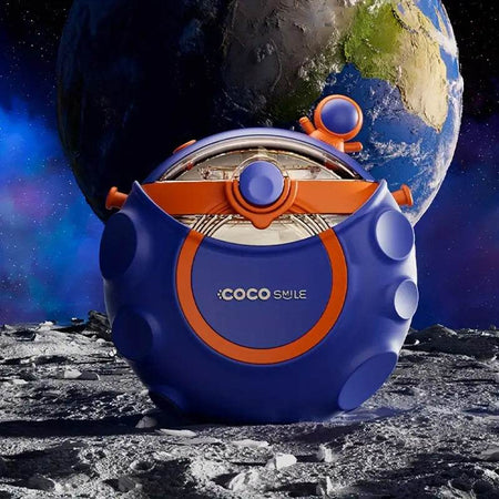 Astronaut Straw Round Bottle.