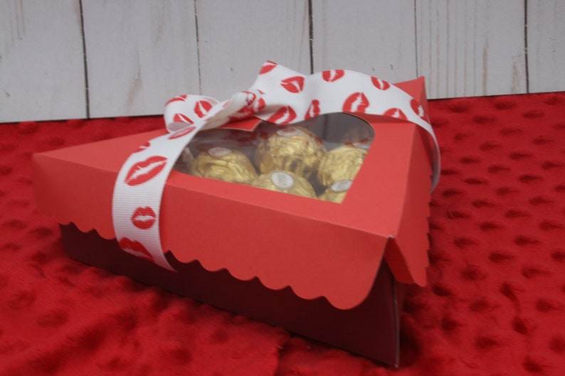 Valentines gift box, chocolate, bulk gift, gifts for him, her, teachers, coworkers, boss, classroom, special occasion - Infinity Beyond Crafts