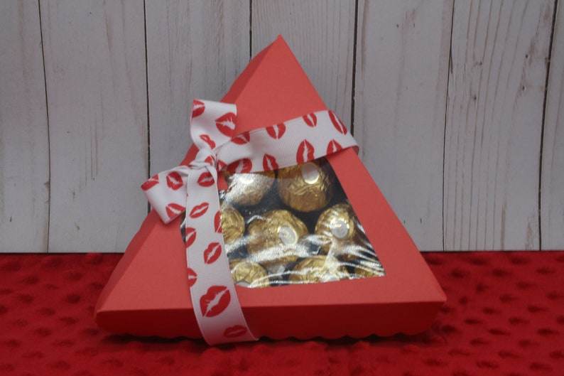 Valentines gift box, chocolate, bulk gift, gifts for him, her, teachers, coworkers, boss, classroom, special occasion - Infinity Beyond Crafts